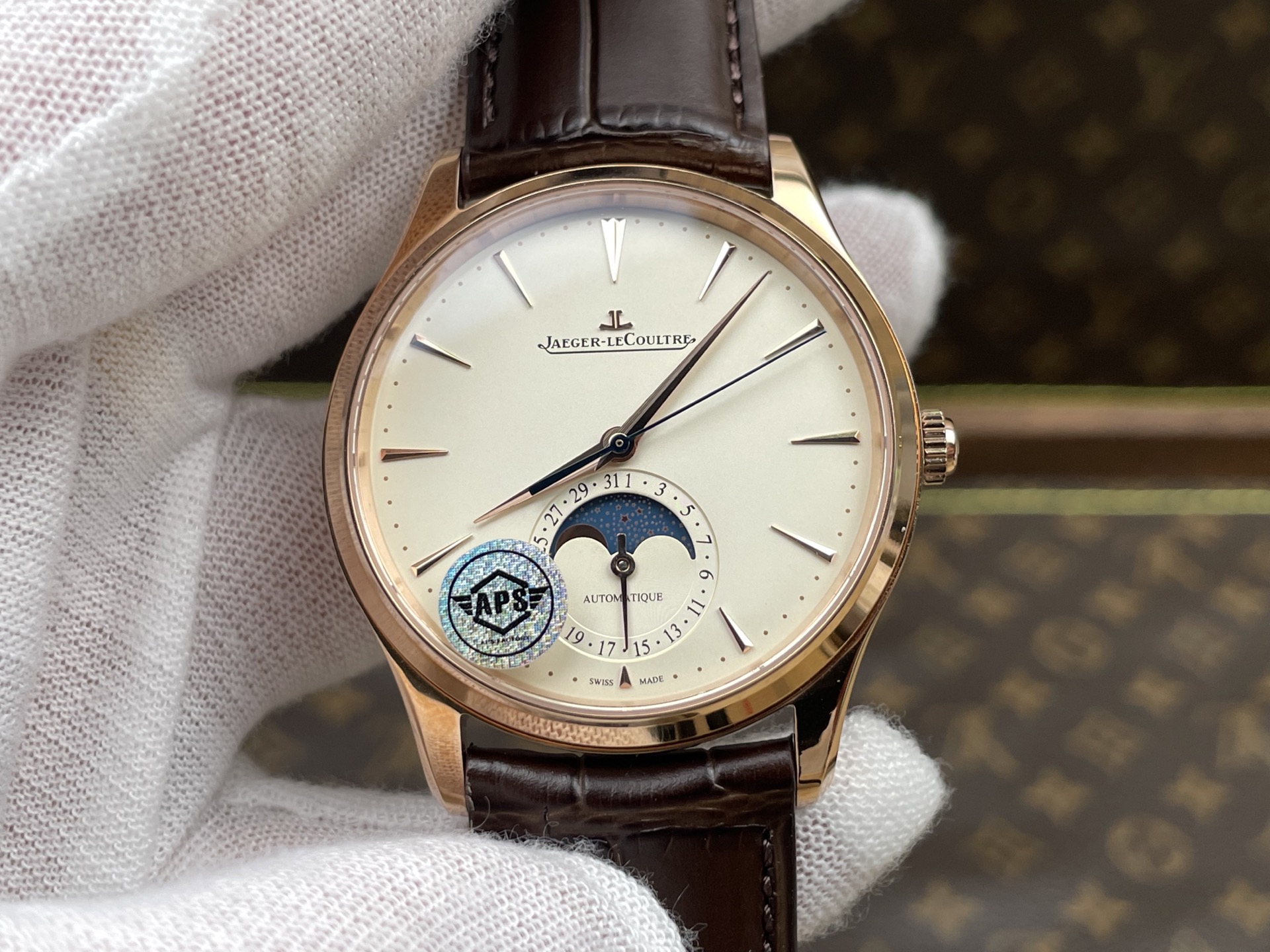 The Revamped Jaeger-LeCoultre Master Ultra Thin Moon Phase: A Horological Marvel in the APS Upgrade