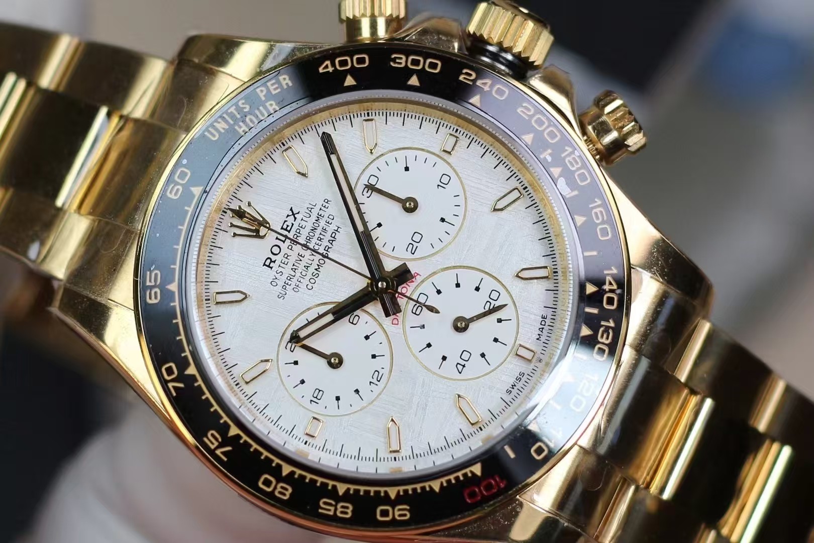 The Eternal Le Mans: A Tribute to Automotive Legacy in Meteorite Limited Edition